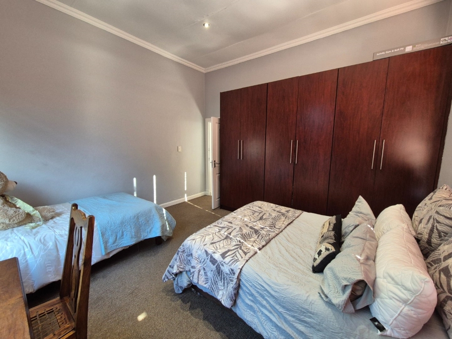 4 Bedroom Property for Sale in Bethlehem Free State